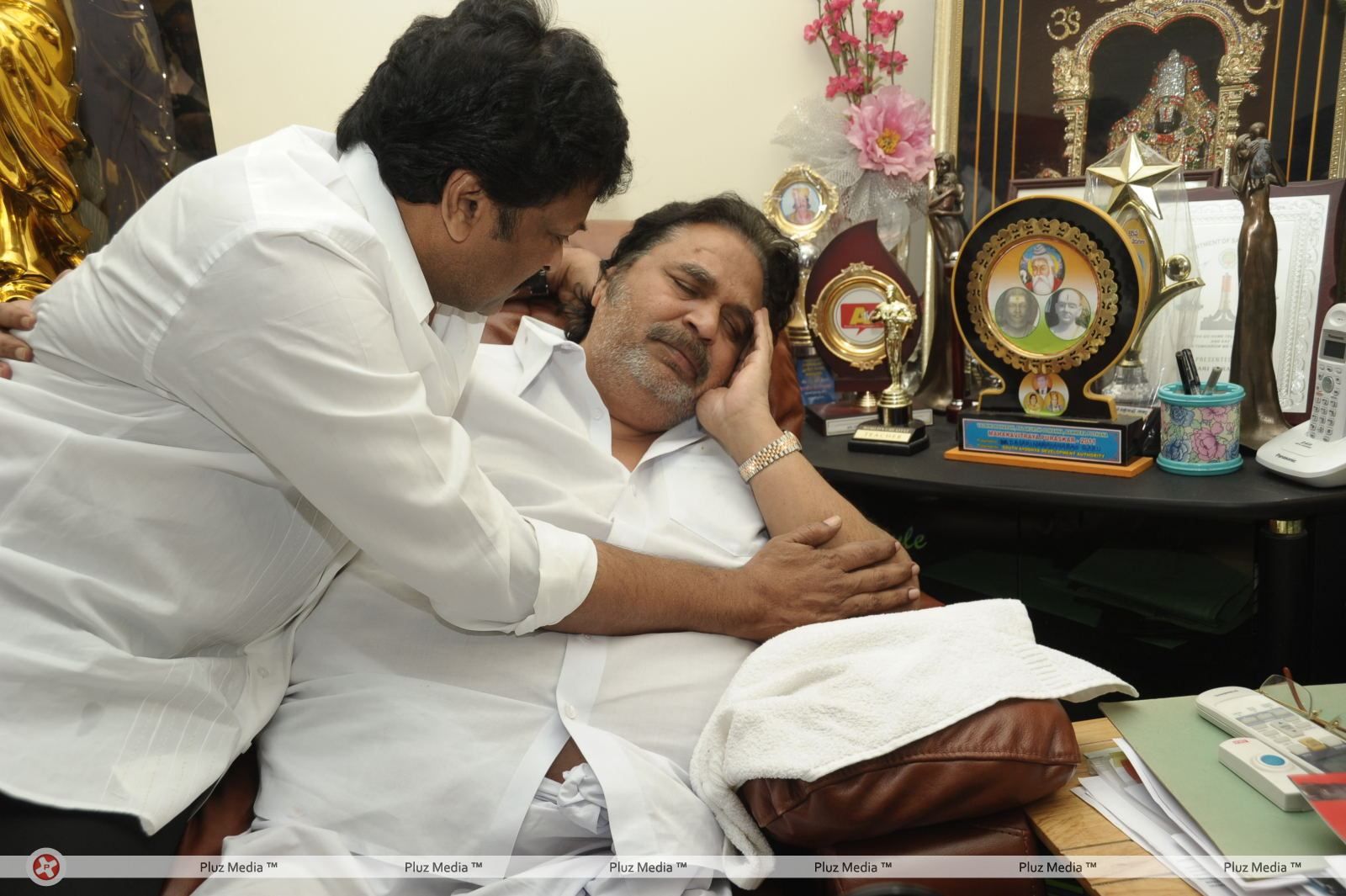 Dasari Padma Funeral and Condolences Pictures | Picture 112349